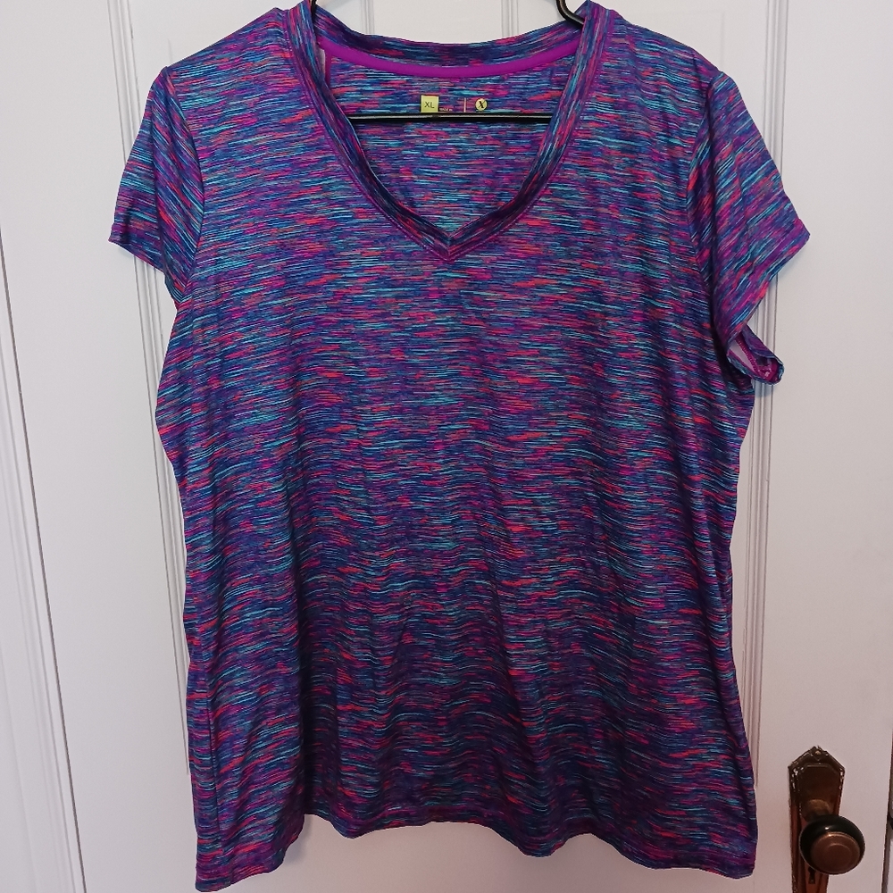 Xersion Athletic Top